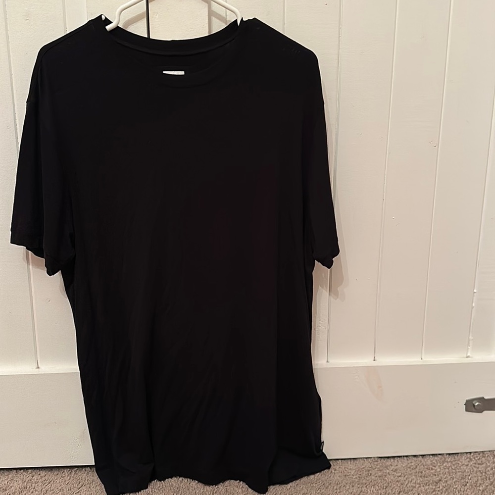 Armani tshirt
